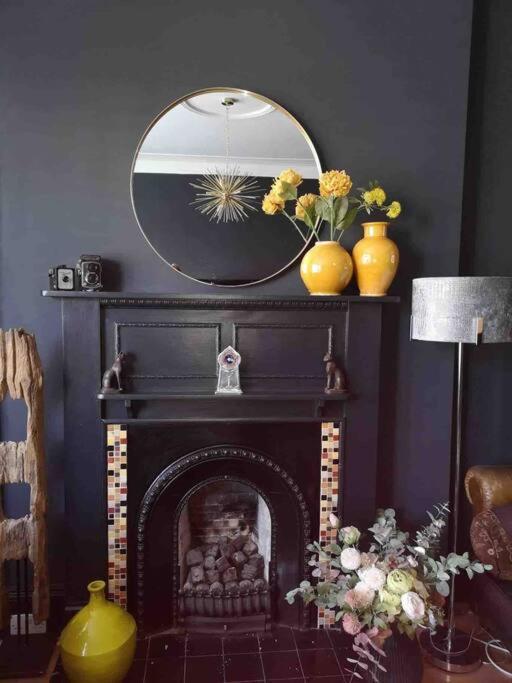 Traditional Apt Close To City Centre & Hampden Glasgow Eksteriør billede