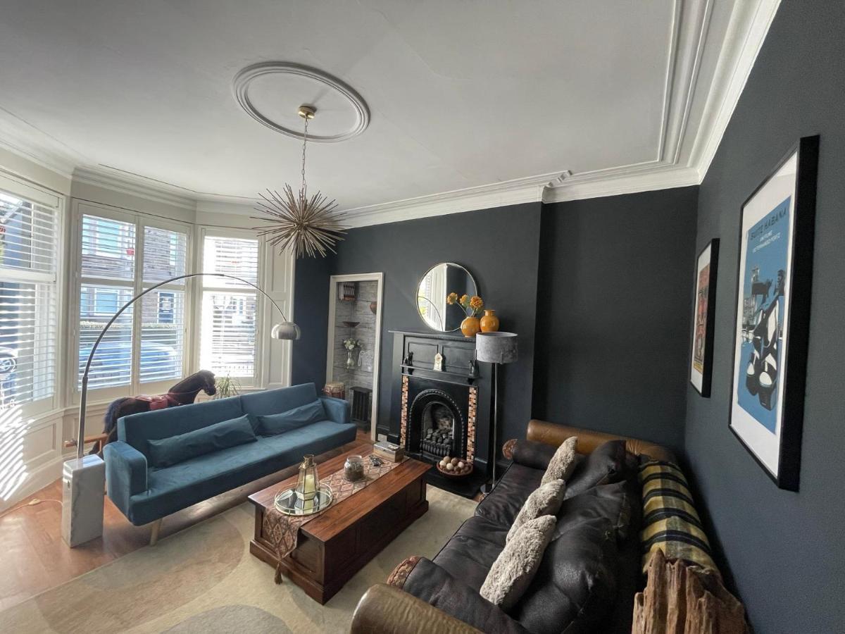 Traditional Apt Close To City Centre & Hampden Glasgow Eksteriør billede
